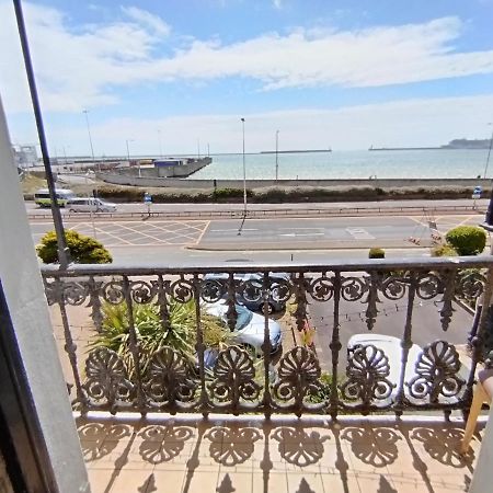 Sea View Studio Flat With Balcony, Parking Dover Exterior photo